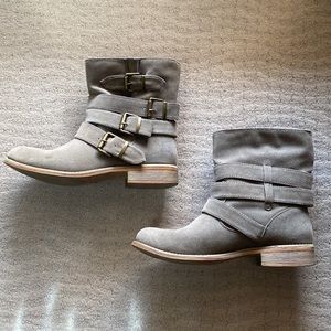 ALDO suede ankle boots 7 1/2